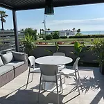 Conti 36 Terrazza Sul Mare 2lettini E Ombrellone アパート *