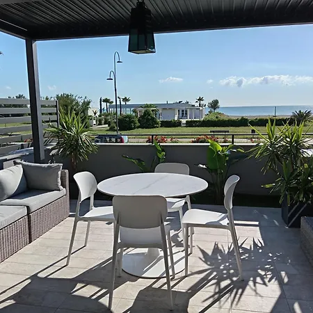 Conti 36 Terrazza Sul Mare 2lettini E Ombrellone * Porto SantʼElpidio