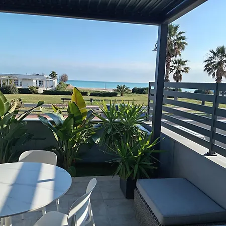 Apartament Conti 36 Terrazza Sul Mare 2lettini E Ombrellone