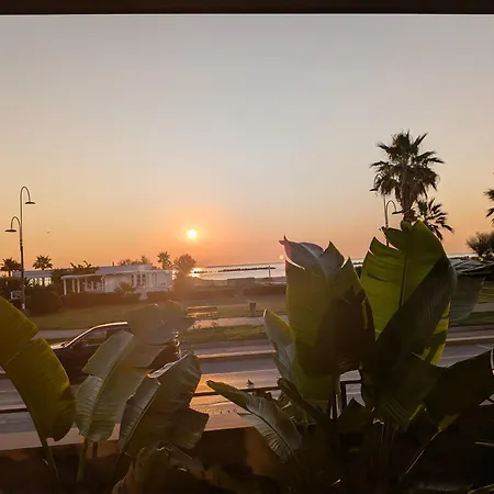 Conti 36 Terrazza Sul Mare - Exclusive Parking Porto SantʼElpidio